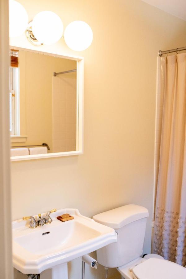 The Vesper Woodstock Bed & Breakfast Екстериор снимка