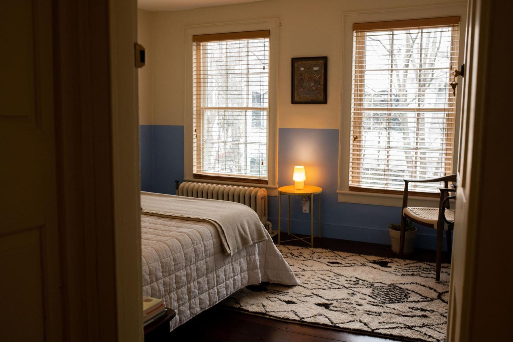 The Vesper Woodstock Bed & Breakfast Стая снимка